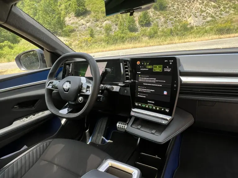 Renault Scenic E-Tech Electric [Car Var] - 14